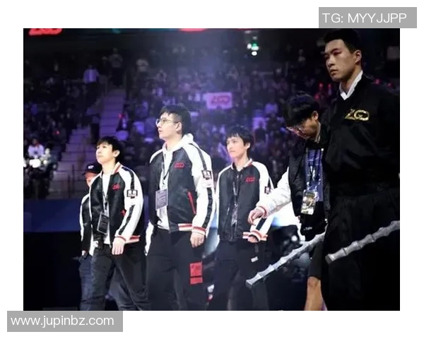 DOTA2战术解析：深入探讨V5战队的边路渗透策略与执行技巧